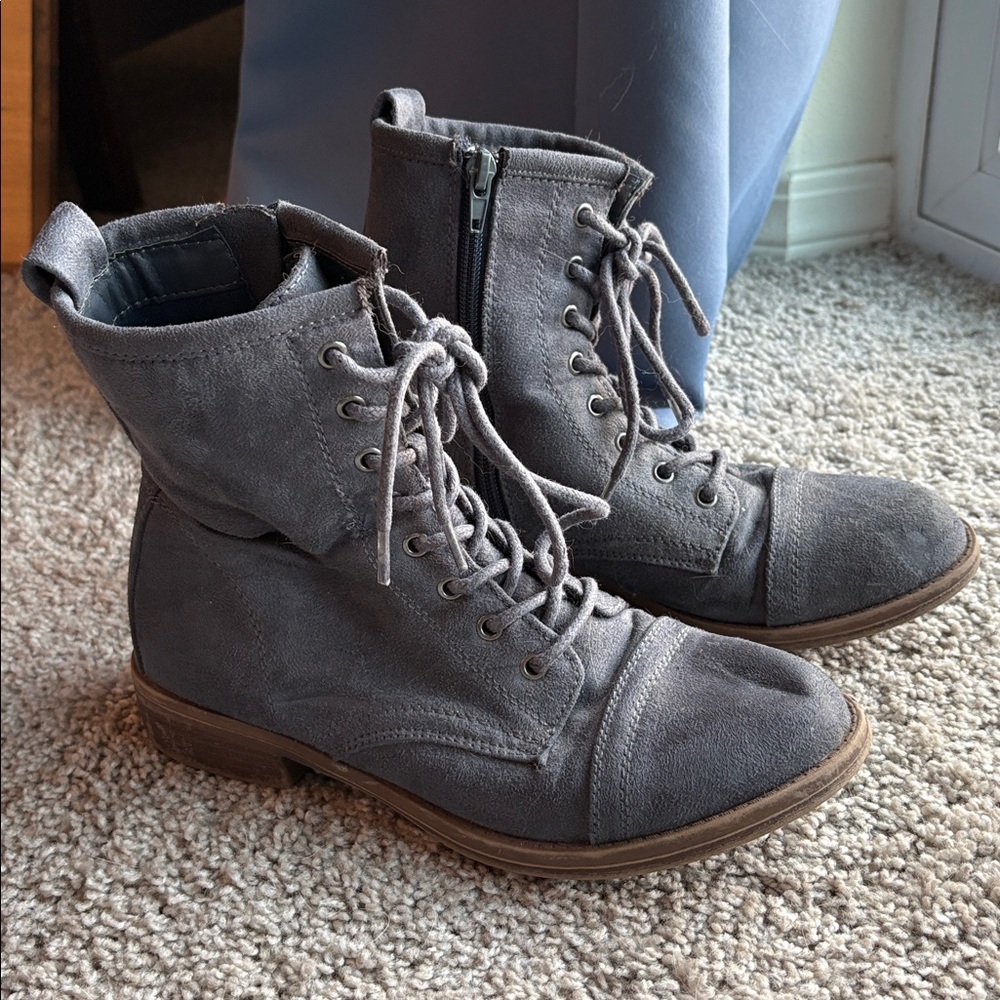 Gray Lace-Up Ankle Boots - Picture 2 of 5